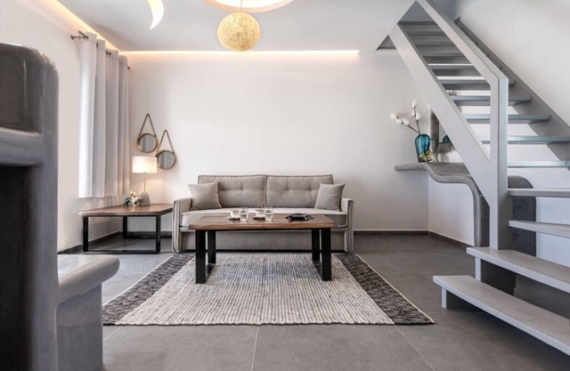 Santa Irina Lofts 