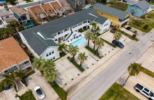 Sea Dancer 