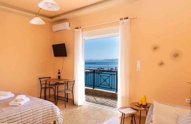 Sitia Port 