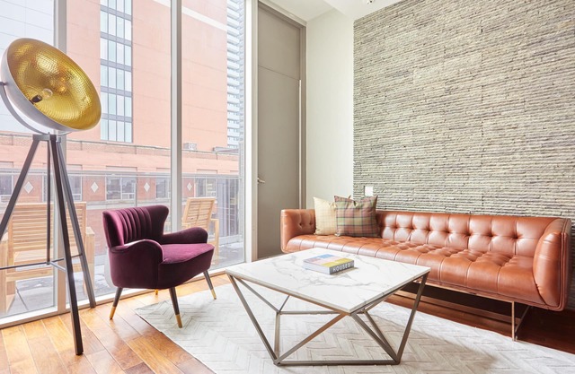 Sonder The Slate | Lofted King Suite w/Balcony in Toronto