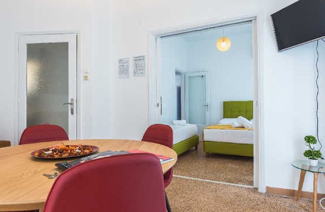Super Paradise Apartment # 1 - Super Paradise Apartments