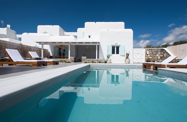 Tiffanys Villas 