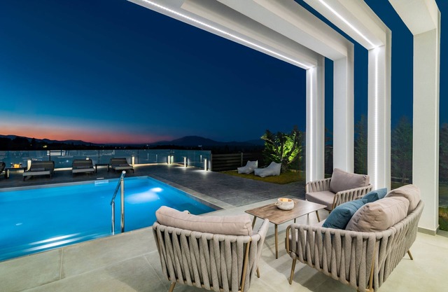 Vatia Villas Villa 