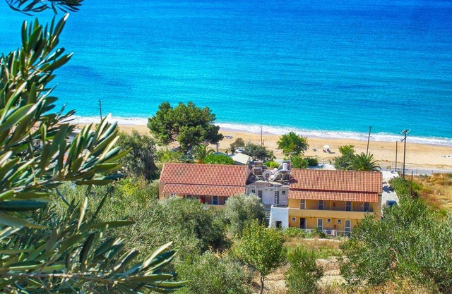 Vistonia Ferienwohnung 1 - direkt am Strand mit Meerblick