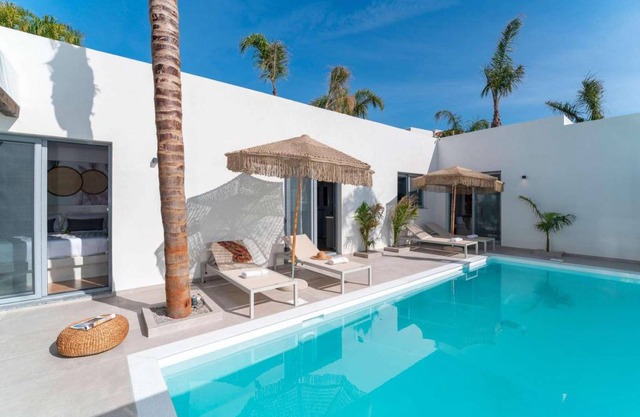 Villa ∙ 2 bedrooms ∙ 4 guests