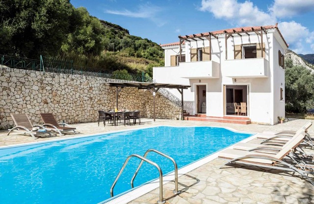 Villa ∙ 3 bedrooms ∙ 6 guests