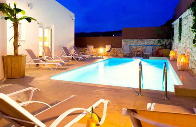 Villa ∙ 6 bedrooms ∙ 12 guests