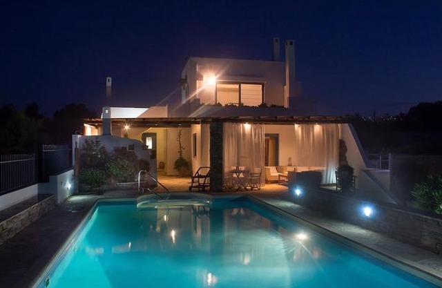 Villa Blue Island
