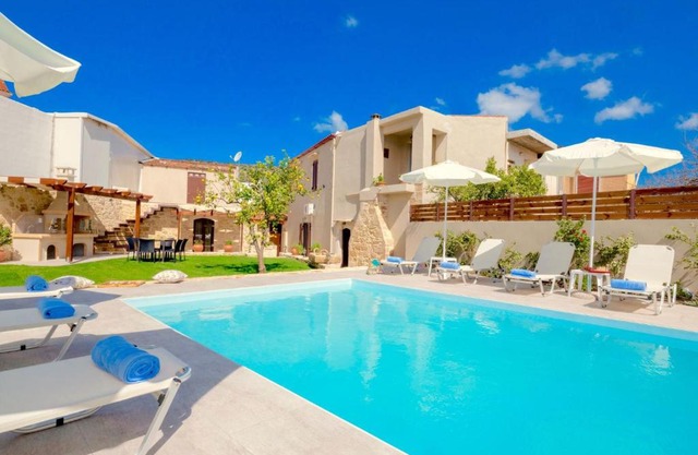Villa Lucas