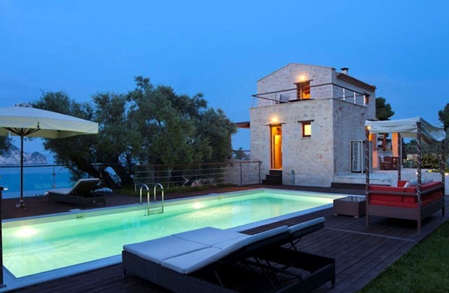 Villa Marathonisi View - wonderful 3 bedroom Zante villa, private pool and AC