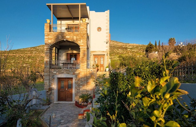 Villa Oneiropetra Village 