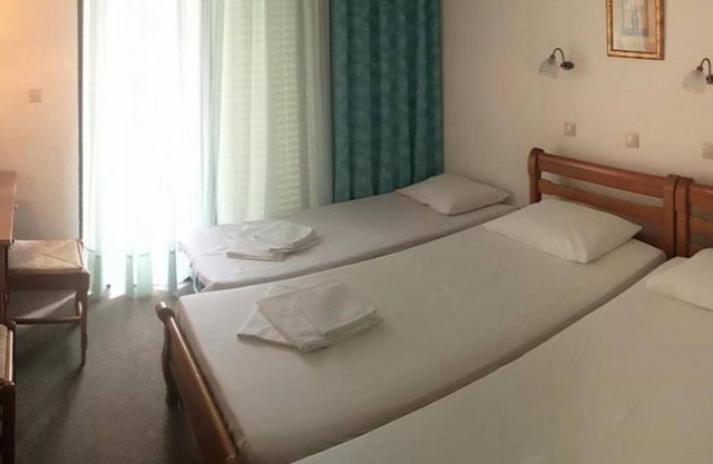 Vlachogiannis Hotel - Triple Room 1