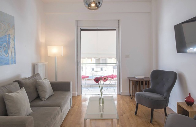 Wonderful Central Athens 2 Bedroom 2 Bathroom Sleeps 8 Guests