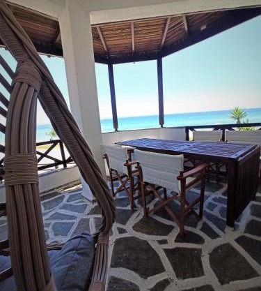 Zennova #22 Nikiti Sea Side House