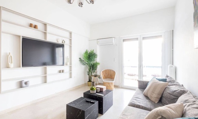 Glyfada Apartment | 100 m² Apartment ∙ 2 bedrooms ∙ 4 guests