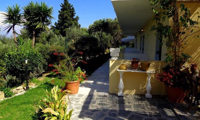 Dafnata Apartment | 100 m² Apartment ∙ 2 bedrooms ∙ 5 guests