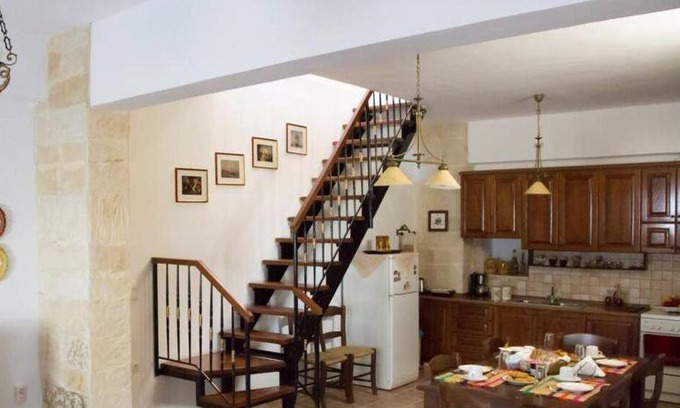 Loukia House | 100 m² House ∙ 2 bedrooms ∙ 5 guests