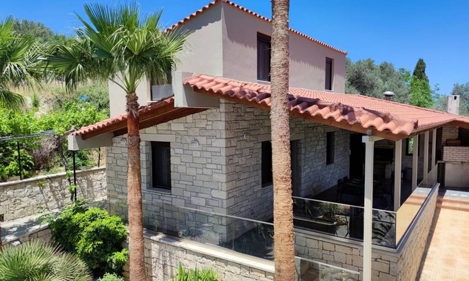 Kirianna Villa | 100 m² Villa ∙ 2 bedrooms ∙ 5 guests