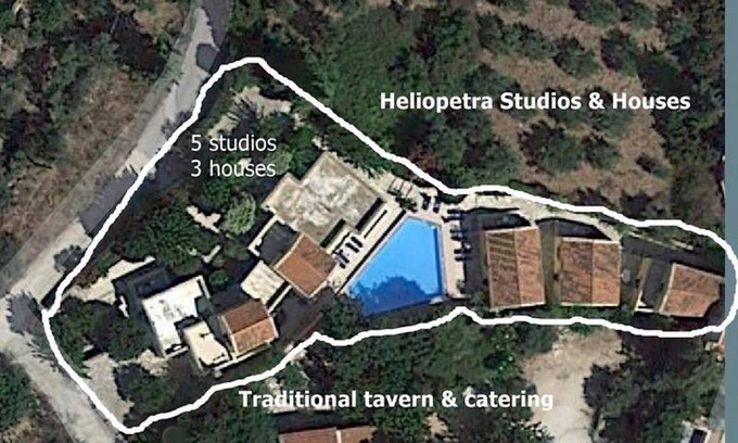 Douliana Apartment | 1000 m² Apartment ∙ 11 bedrooms ∙ 21 guests