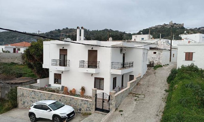 South Rhodes Apartment | 102 m² Apartment ∙ 2 bedrooms ∙ 4 guests