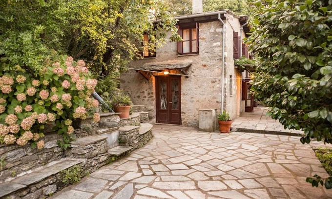 Tsagarada House | 110 m² House ∙ 2 bedrooms ∙ 5 guests