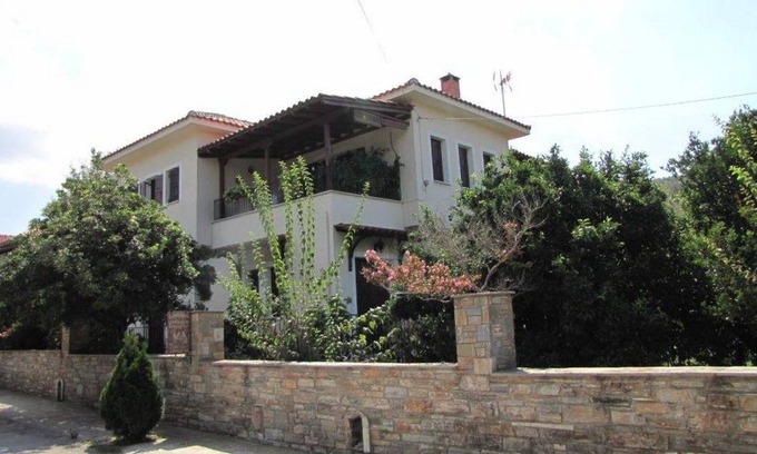 Milina House | 115 m² House ∙ 3 bedrooms ∙ 8 guests