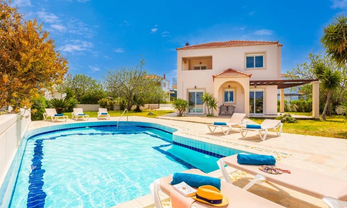 Fanai Villa | 115 m² Villa ∙ 3 bedrooms ∙ 7 guests