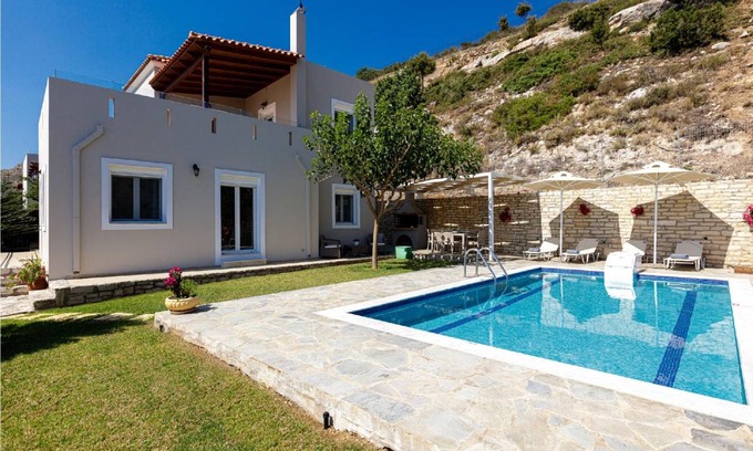 Agia Triada House | 119 m² House ∙ 3 bedrooms ∙ 8 guests