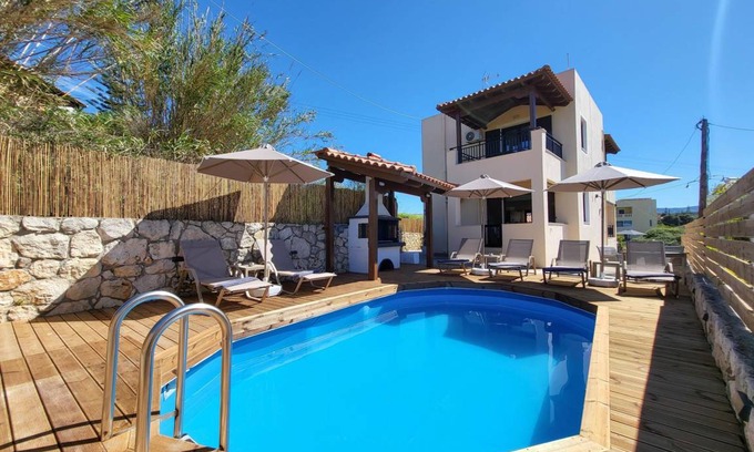 Sfakaki Villa | 120 m² Villa ∙ 3 bedrooms ∙ 6 guests