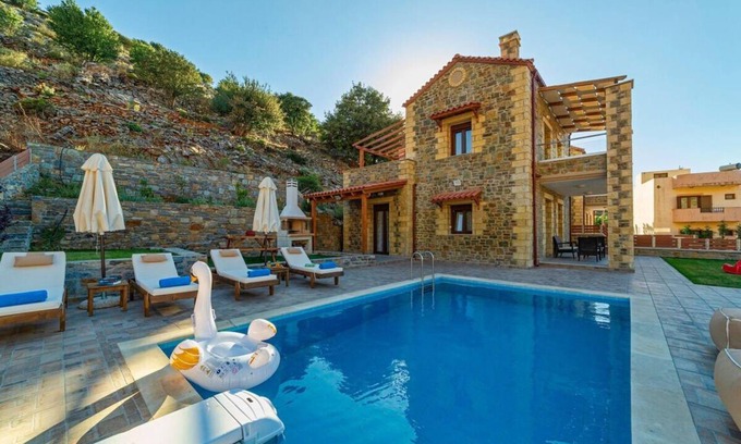 Zoniana Villa | 120 m² Villa ∙ 3 bedrooms ∙ 6 guests