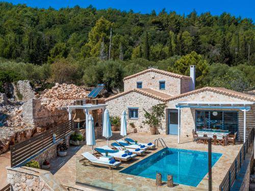 Korithi Villa | 125 m² Villa ∙ 3 bedrooms ∙ 8 guests