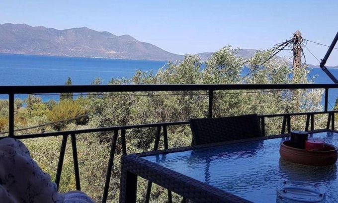 Vassilias House | 130 m² House ∙ 3 bedrooms ∙ 6 guests