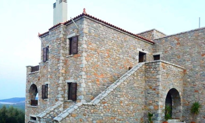 East Mani House | 130 m² House ∙ 3 bedrooms ∙ 8 guests