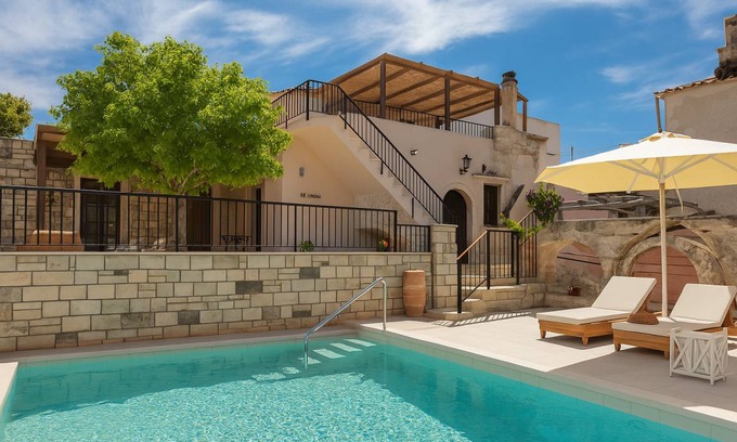 Mylopotamos Villa | 133 m² Villa ∙ 2 bedrooms ∙ 6 guests