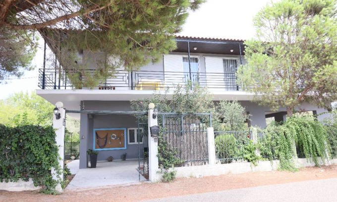 Katakolo House | 140 m² House ∙ 4 bedrooms ∙ 8 guests