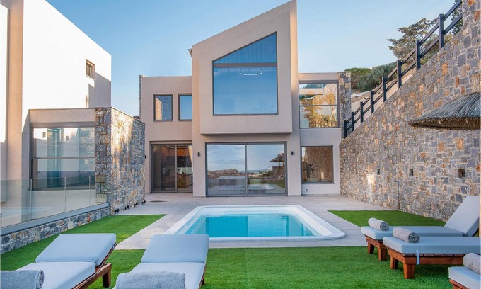 Agia Pelagia House | 147 m² House ∙ 3 bedrooms ∙ 5 guests