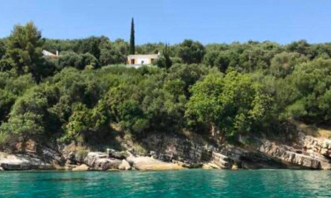 Apraos Villa | 150 m² Villa ∙ 3 bedrooms ∙ 6 guests