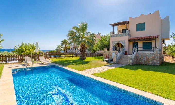 Fragkokastello Villa | 160 m² Villa ∙ 2 bedrooms ∙ 5 guests