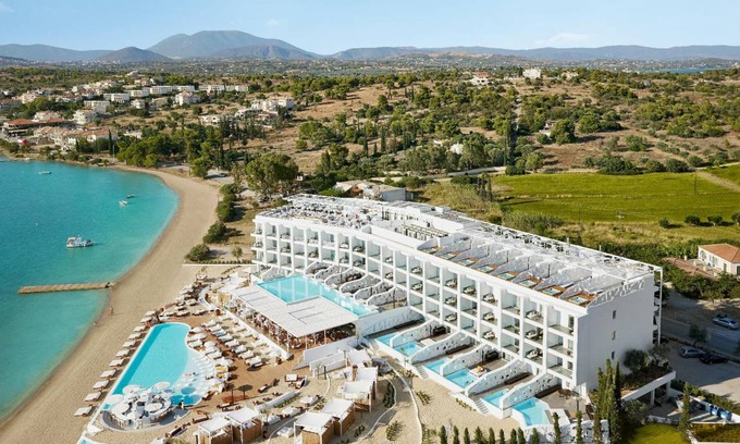 Bouzaiika Resort | 163 m² Resort ∙ 4 bedrooms ∙ 127 guests