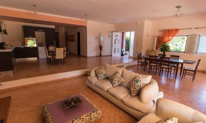 Boukari Apartment | 166 m² Apartment ∙ 3 bedrooms ∙ 6 guests