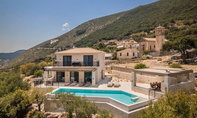 Zola Villa | 167 m² Villa ∙ 3 bedrooms ∙ 6 guests