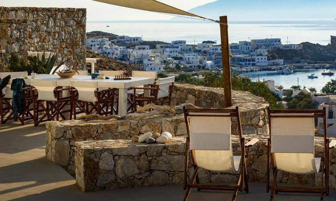 Karavostasis Villa | 180 m² Villa ∙ 4 bedrooms ∙ 8 guests