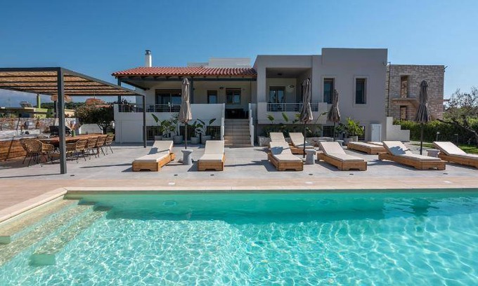 Gerani Villa | 195 m² Villa ∙ 4 bedrooms ∙ 9 guests