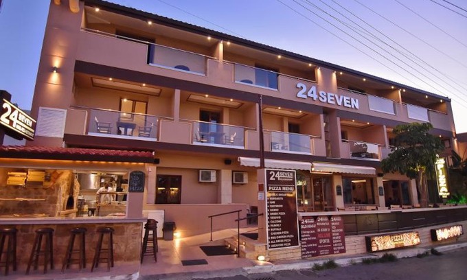 Malia Hotel | 24 Seven Boutique Hotel
