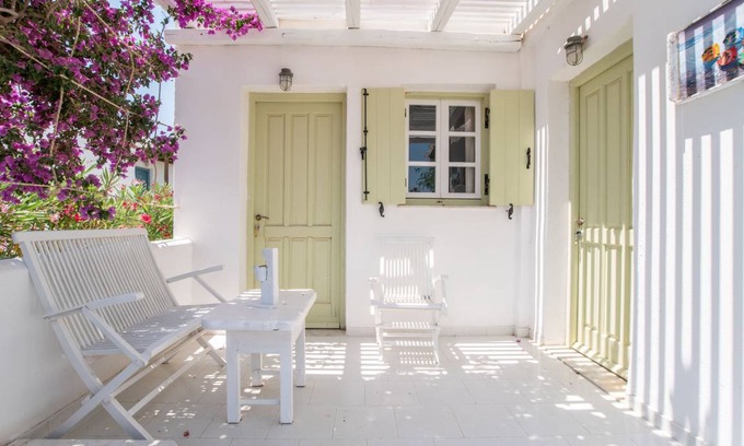 Paros House | 25 m² House ∙ 1 bedroom ∙ 2 guests