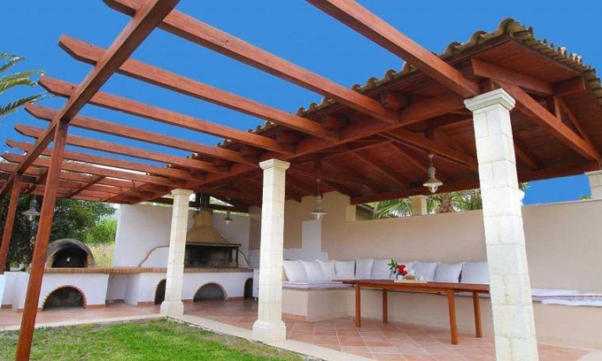 Porto Koukla Villa | 250 m² Villa ∙ 4 bedrooms ∙ 8 guests