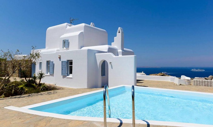 Houlakia House | 260 m² House ∙ 5 bedrooms ∙ 10 guests