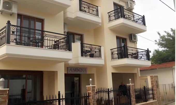 Skiathos Apartment | 28 m² Serviced apartment ∙ 4 guests