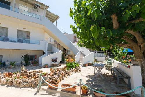 Platanes Apartment | 30 m² Apartment ∙ 2 guests