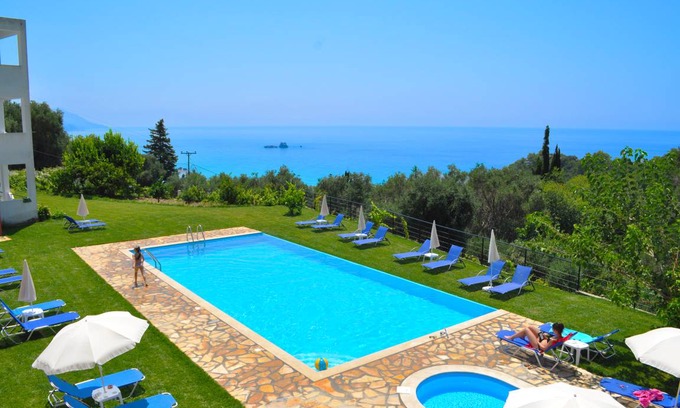 Parelia Apartment | 30 m² Apartment ∙ 1 bedroom ∙ 2 guests
